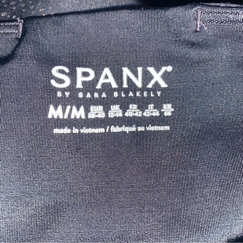 SPANX Black Iridescent Leggings - Picture 7 of 11